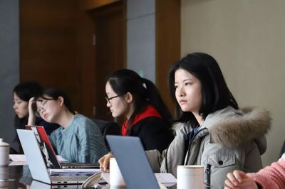 緣法而行，知行合一 法學院實踐團參訪重慶一中院側記